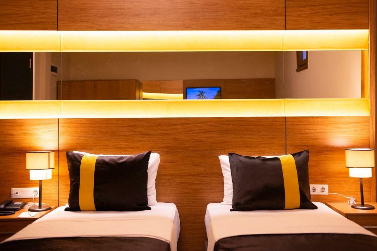 Karamans Sirkeci Suites Hotel Istambul Exterior foto